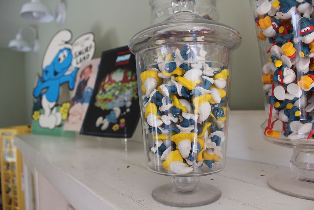 Smurfs displayed like candy in the Smurf Emporium